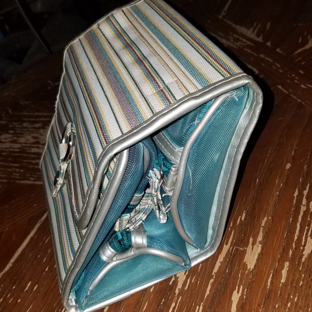 Avon makeup/ face cream carry bag